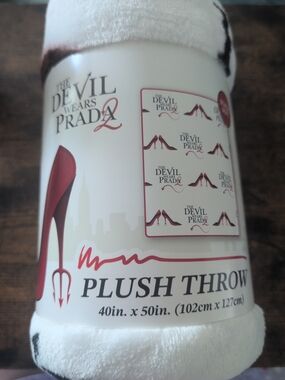 Limited Edition Devil Wears Prada 2 Plush Throw with Red and Black Shoe Motif
